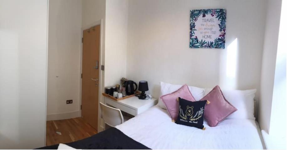 Comfy Private Bedrooms Near Euston Station, Central Λονδίνο Εξωτερικό φωτογραφία